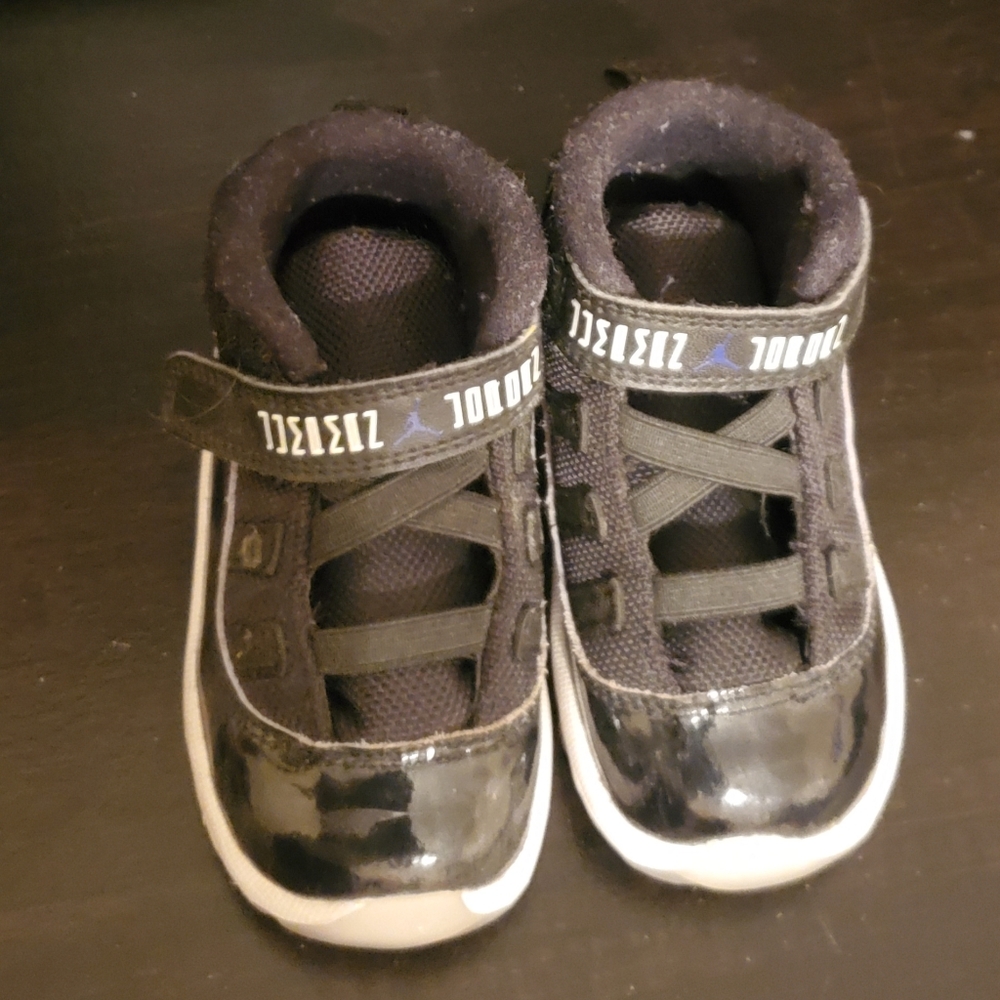Jordan 11